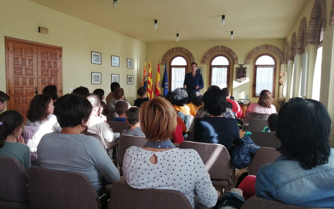 MEDIO MILLAR DE PERSONAS PARTICIPAN EN LOS TALLERES DE FORMACIÓN PARA PADRES E HIJOS DE LA FUNDACIÓN CAJA RURAL DE ARAGÓN