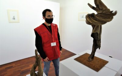 Cruz Roja inauguró “Los árboles de tinta” en Caja Rural de Aragón